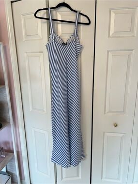 J crew Gwyneth V-neck slip dress